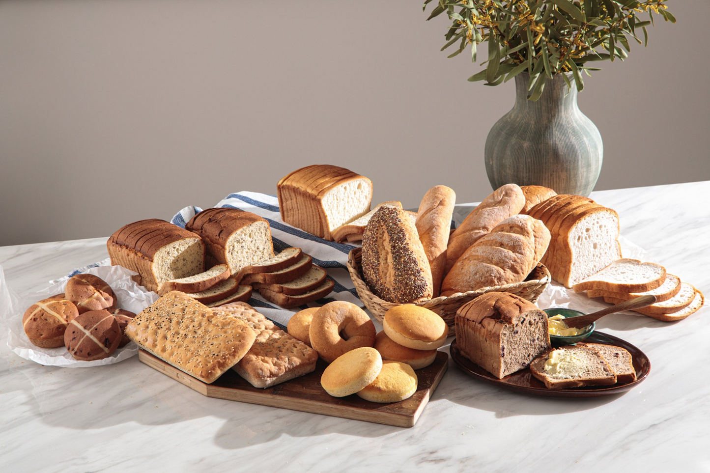 Berlinger Haus Bread box with 3-Piece Canister set - Black Rose