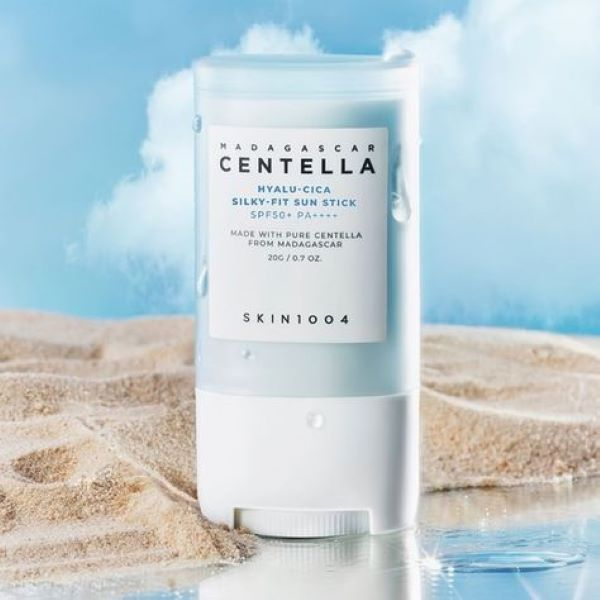 SKIN1004 Hyalu-CICA Silky-Fit Sun Stick - Moisturizing & Matte Finish SPF 20ml