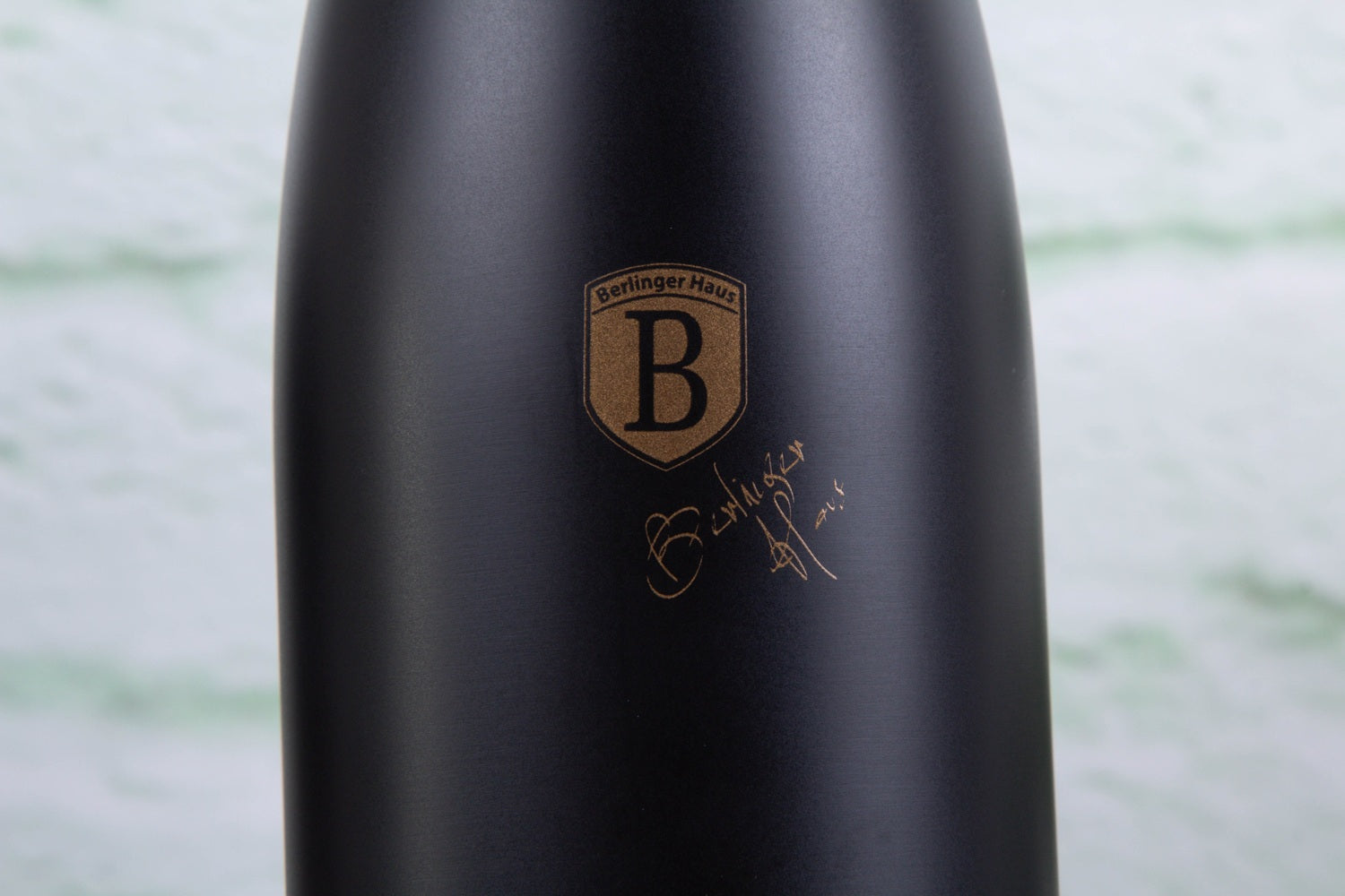 Berlinger Haus 500ml Vacuum Flask – Black Rose