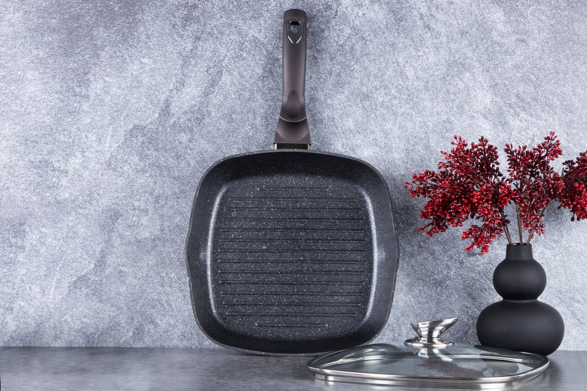 Berlinger Haus 28 cm Marble Coating Grill Pan & Lid - Shine Black Edition