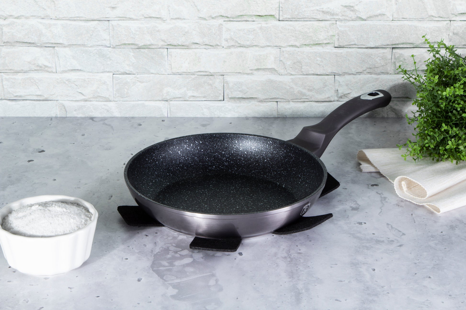 Berlinger Haus 24cm Marble Coating Non-Stick Frypan - Carbon Pro
