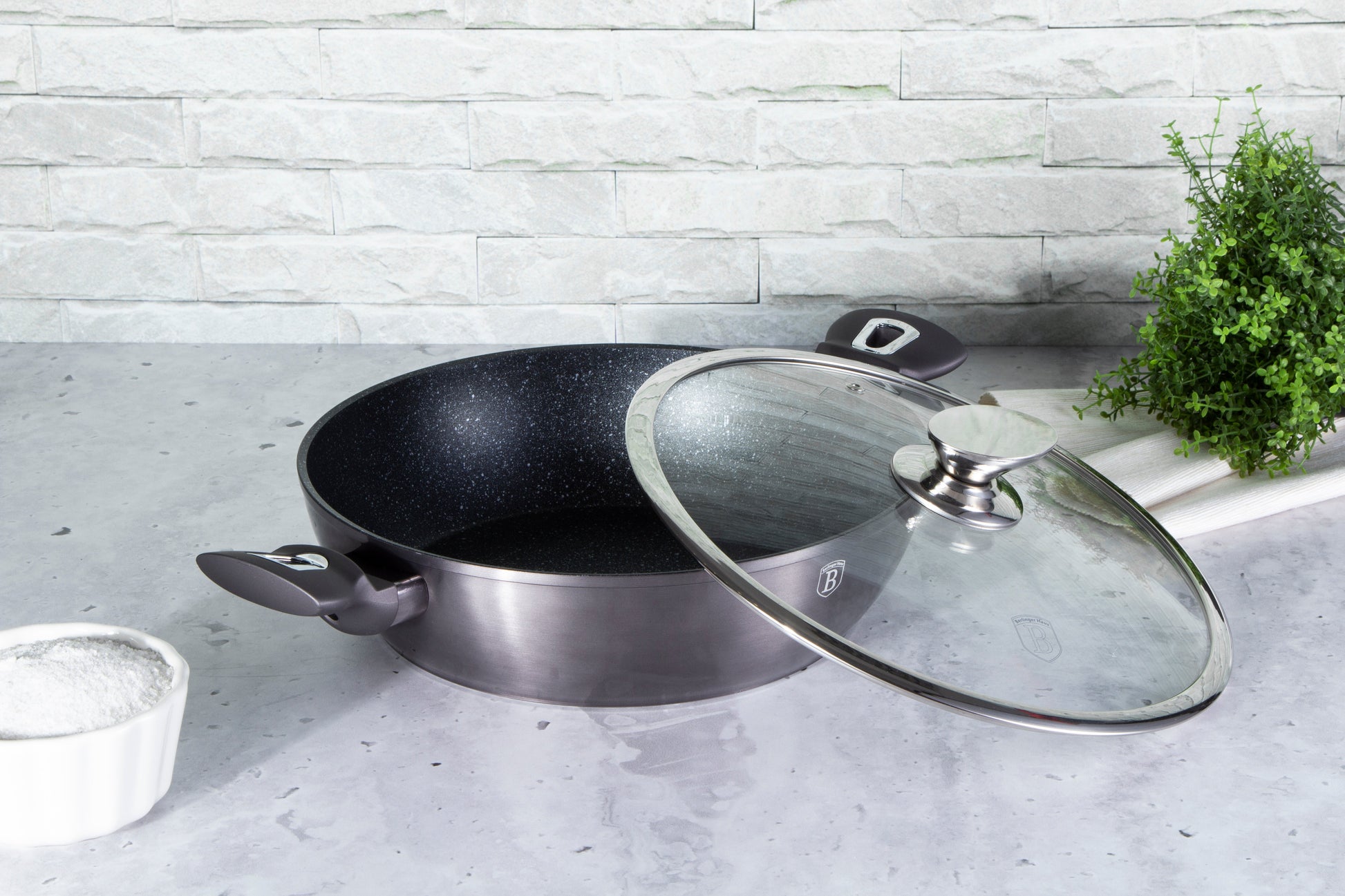 Berlinger Haus 28cm Marble Coating Shallow Pot with Lid - Carbon Pro