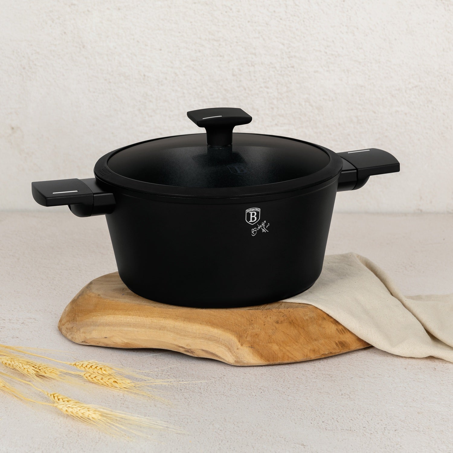 Berlinger Haus 24cm Titan Pro Non-Stick Coating Casserole – Matte Black