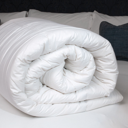 Jack Brown Luxurious Goose Down Duvet - Single