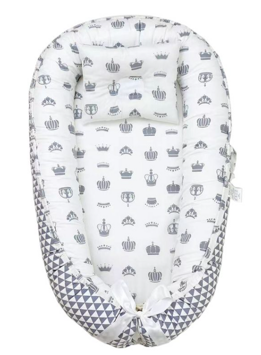Jack Brown Baby Nest,Baby Lounger Co-Sleeping Baby Bassinet for Bed Newborn - White-Crown